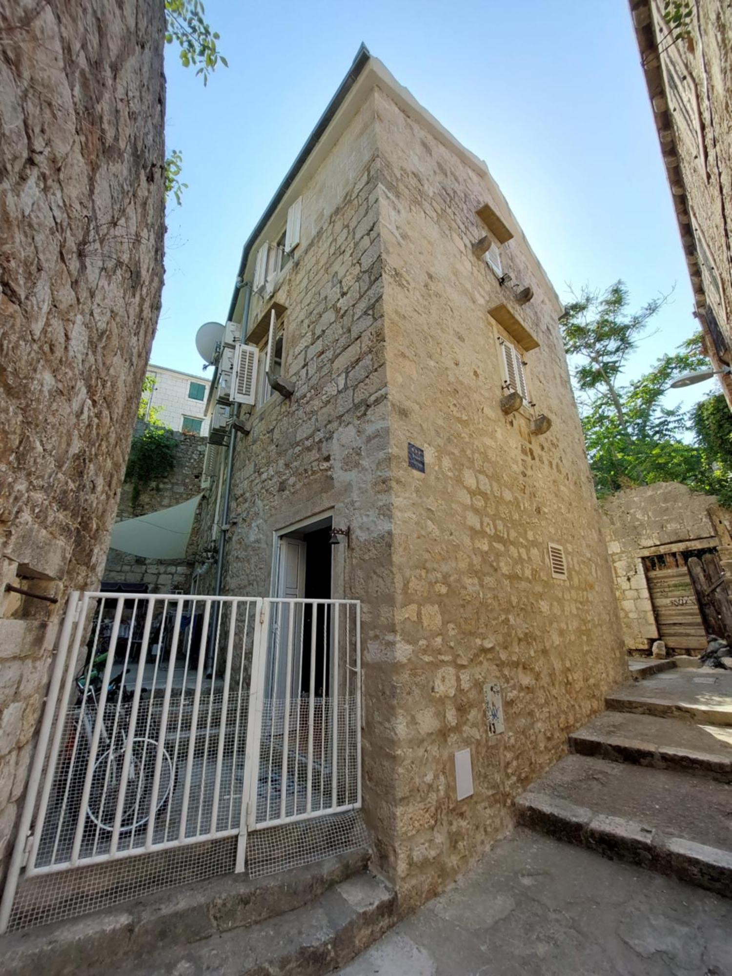 Apartment In Vis Historic Center - Mikula, Ljubica, Toma Dış mekan fotoğraf
