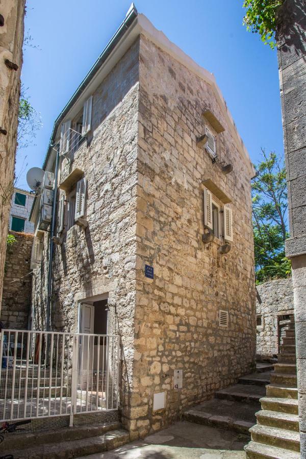 Apartment In Vis Historic Center - Mikula, Ljubica, Toma Dış mekan fotoğraf